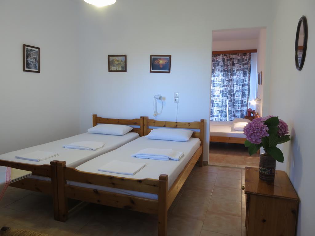 Panagiotis Apostoloudias Rooms ثيرما الغرفة الصورة